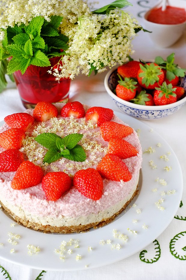 raw_cheesecake_1_small