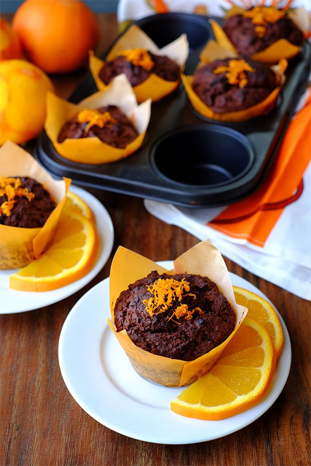 Muffin al cacao con polpa d'arancia e datteri 1